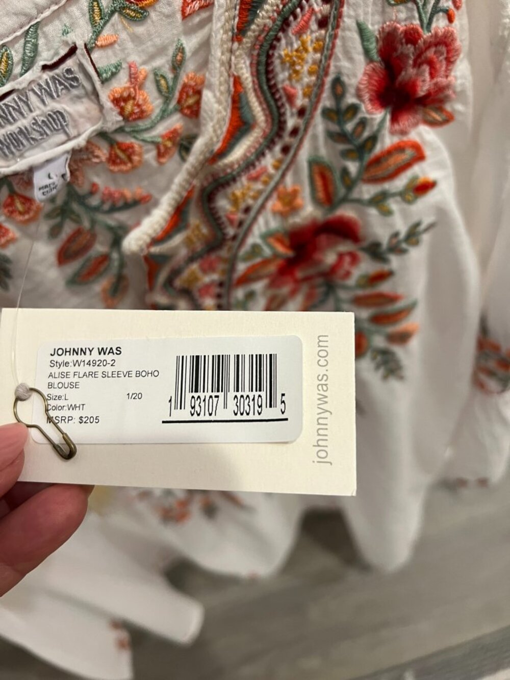 NWT Johnny Was Alise Flare Sleeve Boho Blouse in White Embroidered V-neck Top L - Picture 6 of 13